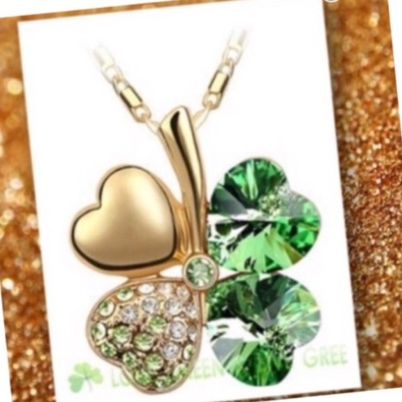 Jewelry - 🍀 18K plated lucky necklace🍀